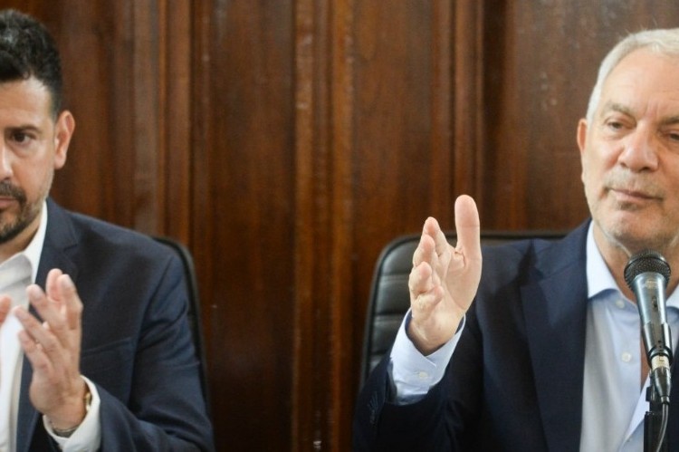 La Plata: ante el Concejo, el intendente Alak defendió su política tributaria y las obras en marcha