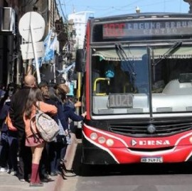 Transporte público: gobiernos locales y provinciales sostienen el sistema de colectivos