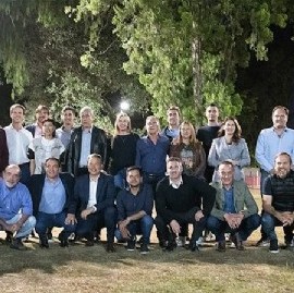 El apoyo a la reelección de Axel Kicillof, eje de un encuentro de intendentes bonaerenses