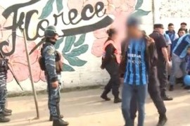 Detuvieron a barrabravas de San Telmo en la previa del partido con Talleres de Remedios de Escalada