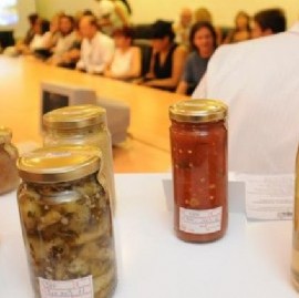 El Gobierno bonaerense oficializó el convenio que permitirá a las PyMEs acceder a nuevos créditos