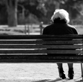 Edadismo: lanzan una campaña contra la discriminación por razones de edad