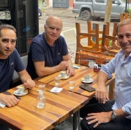 Apareció Julio Garro: se mostró con el ex esposo de María Eugenia Vidal y con el intendente de Lanús