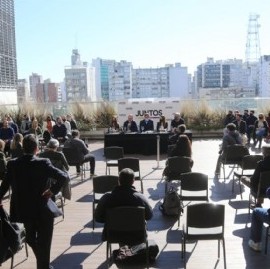 La Plata: desde la terraza de un lujoso hotel, se presentó oficialmente la lista local de "Juntos"