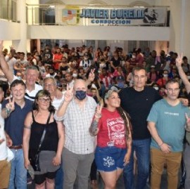 El peronismo de La Plata recordó a Néstor Kirchner con los sectores de la rama popular