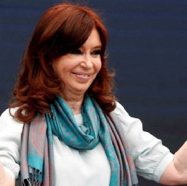 La vicepresidenta Cristina Fernández de Kirchner renunció a cobrar su salario desde el 1° de abril
