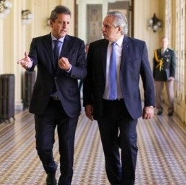 Día de renuncias y llegadas: todo el poder para Sergio Massa, quien ahora manejará tres ministerios