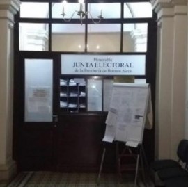 "Impugnaciones arbitrarias": partidos y alianzas más chicas, en riesgo de presentarse en las PASO