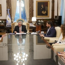 El presidente Fernández promulgó la Ley de Alivio Fiscal para Pequeños Contribuyentes y Autónomos