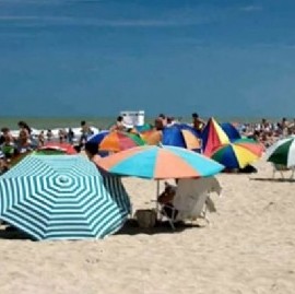 Kicillof y los intendentes de la costa acordaron que no habrá toque de queda sanitario