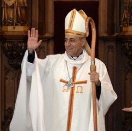 El arzobispo de La Plata, muy cercano al Papa Francisco, dijo: "Presidente, queda poco tiempo"