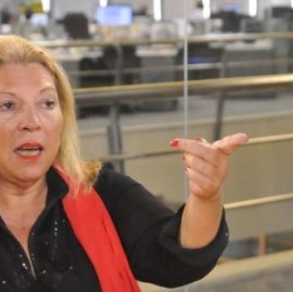 Lo que le faltaba a Carrió: armar una alianza con el peronismo