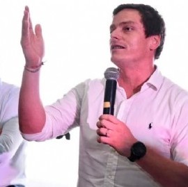 Junto a Gerardo Morales, máximo jefe partidario, asumieron las autoridades de la UCR La Plata