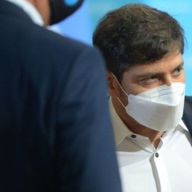 Kicillof, aislado: "Cuando digo que la Pandemia no terminó, me refiero precisamente a esto"