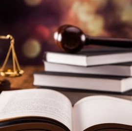 A horas de ser promulgada, promueven un amparo colectivo contra la ley de interrupción del embarazo