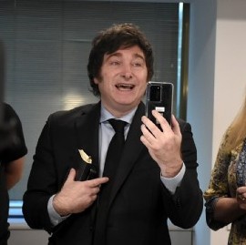 Milei busca postulantes a la Gobernación bonaerense para disputarle el voto libertario a Espert