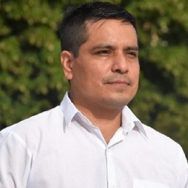 Vive en La Plata y se postuló al Congreso de Perú, que el 11 de abril tendrá las presidenciales