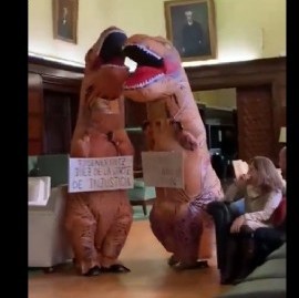 Los "dinosaurios Rosenkrantz y Luciani" sorprendieron a docentes de la Facultad de Derecho de la UBA