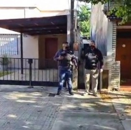 Disparos frente a la casa de Hebe de Bonafini: los vecinos, sorprendidos por el despliegue inmediato