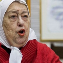 Para la futbolera Hebe de Bonafini, el presidente Mauricio Macri es "mufa"