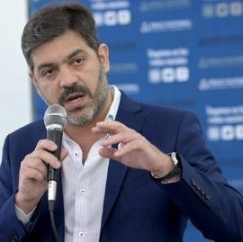 El jefe de asesores de Axel Kicillof trató de mentirosos a dos intendentes bonaerenses de Juntos