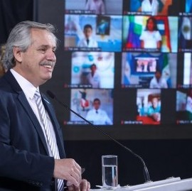 Día de la Bandera: el presidente Fernández encabezó un acto virtual y tomó juramento a alumnos