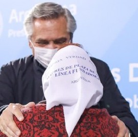 El presidente Fernández homenajeó en la ex ESMA a trabajadores desaparecidos en la última dictadura