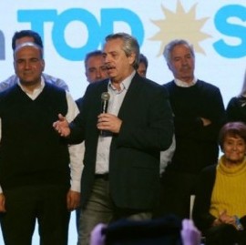 Alberto Fernández, en su primer discurso tras vencer: "Conmigo se terminan la grieta y la venganza"