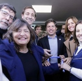 La Plata: el gobernador Kicillof "rodeó" al intendente Garro con referentes políticas de la ciudad