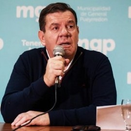 El intendente de General Pueyrredón (Mar del Plata) dijo que reducirá "aún más" su sueldo